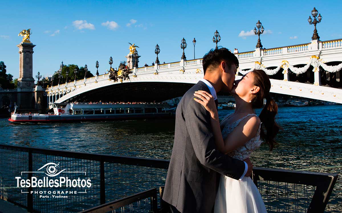 Photographe Save the Date couple Paris