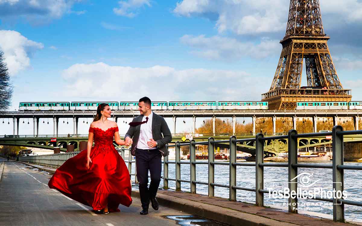 Shooting photo couple en extérieur à Paris