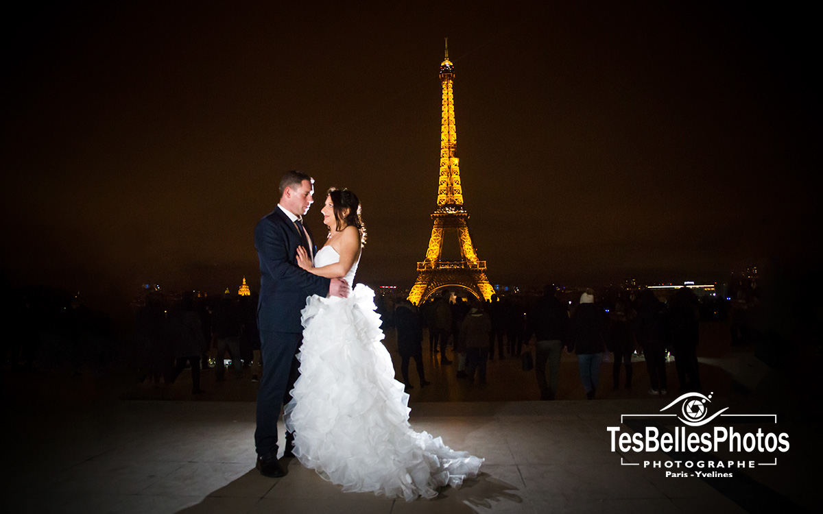 Photographe mariage Paris, shooting couple de mariage Paris by Night