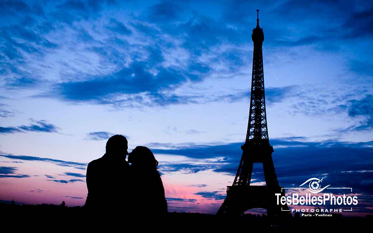 Photo couple Paris by Night, séance photo de couple Paris by Night